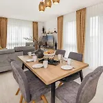 Hart Backbord Apartamento